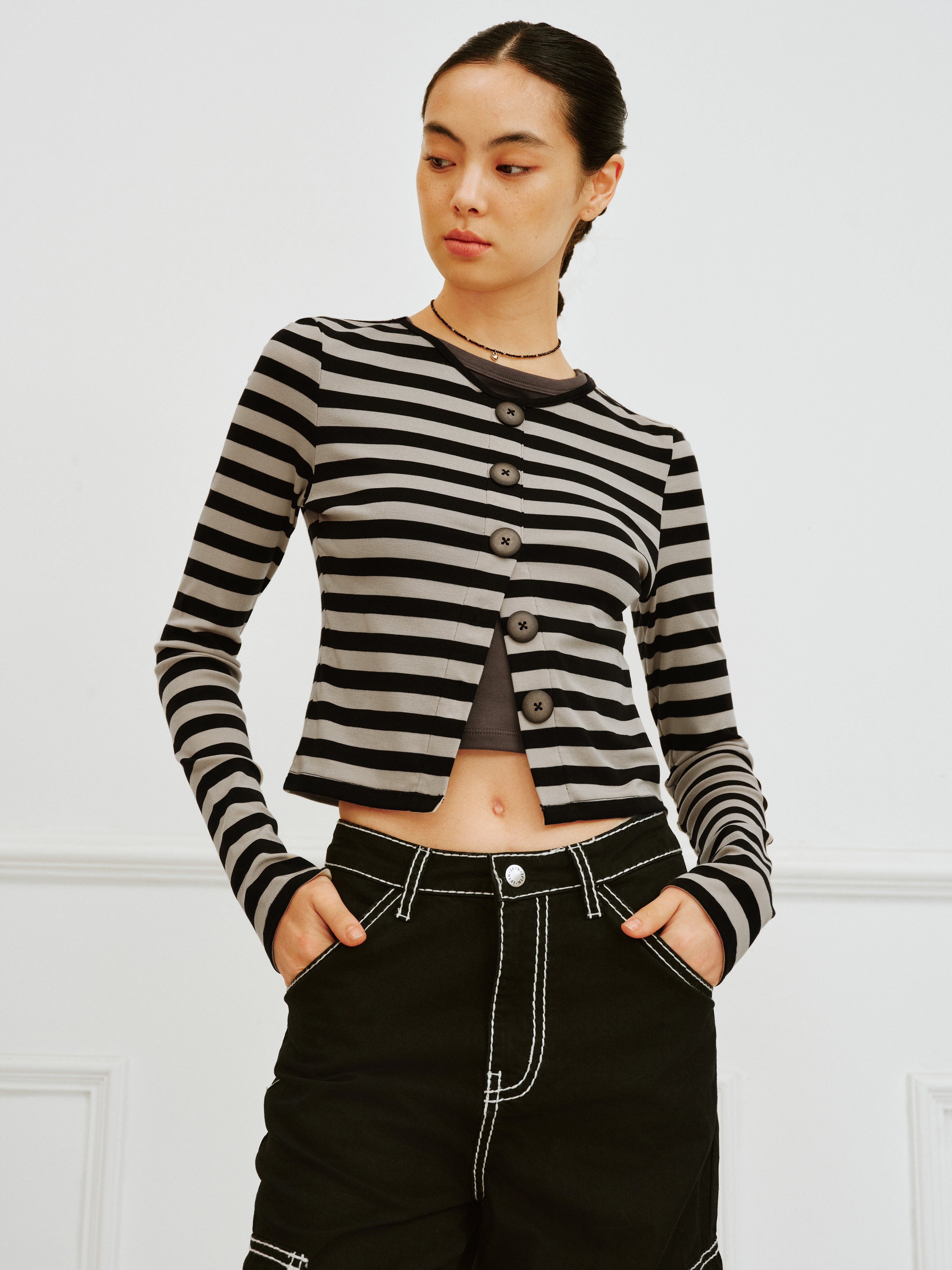 IFIK Stripe Knit cardigan