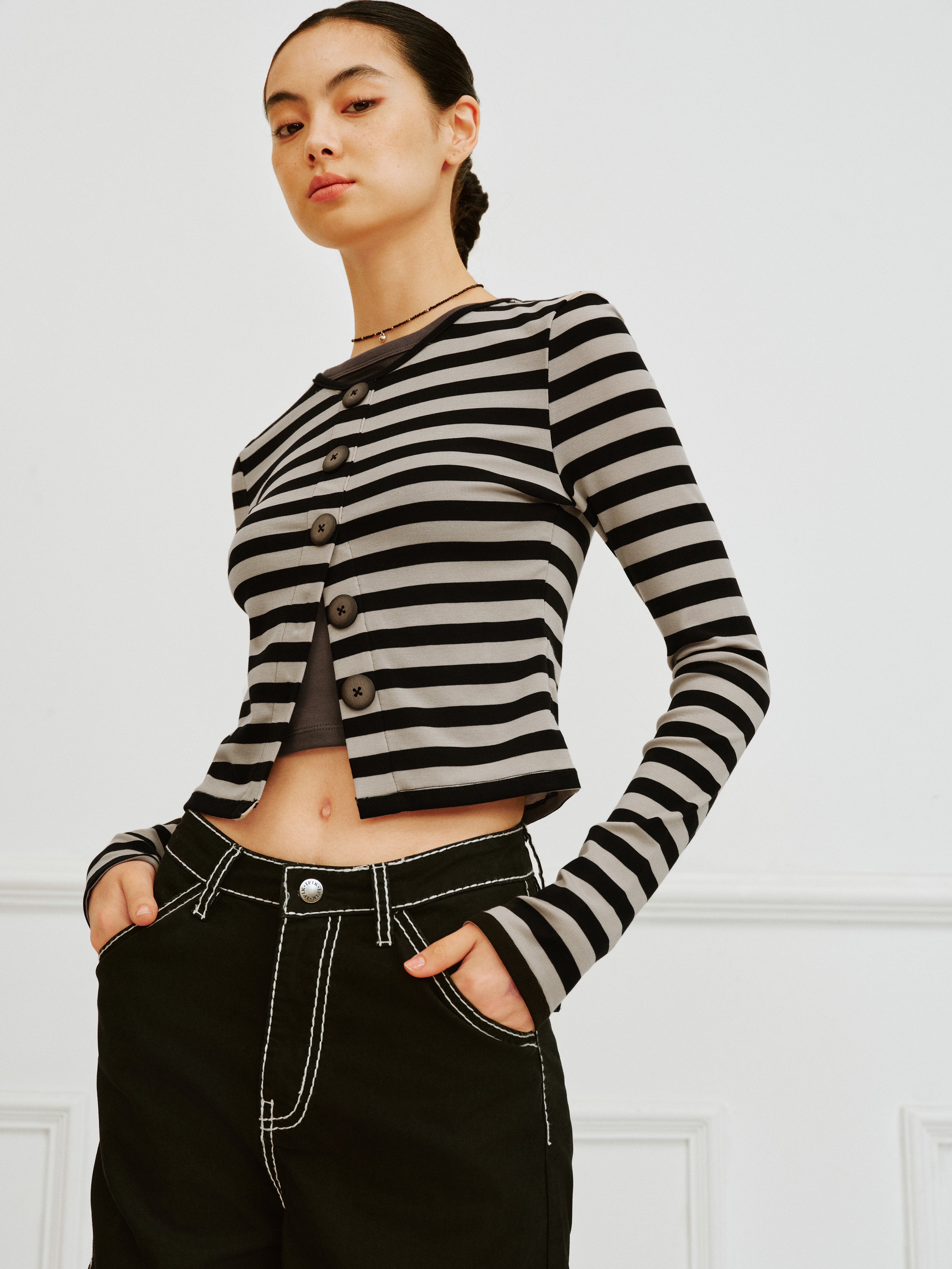 IFIK Stripe Knit cardigan