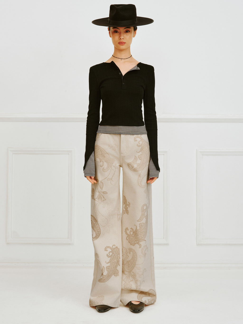Printed Wide Leg Jeans