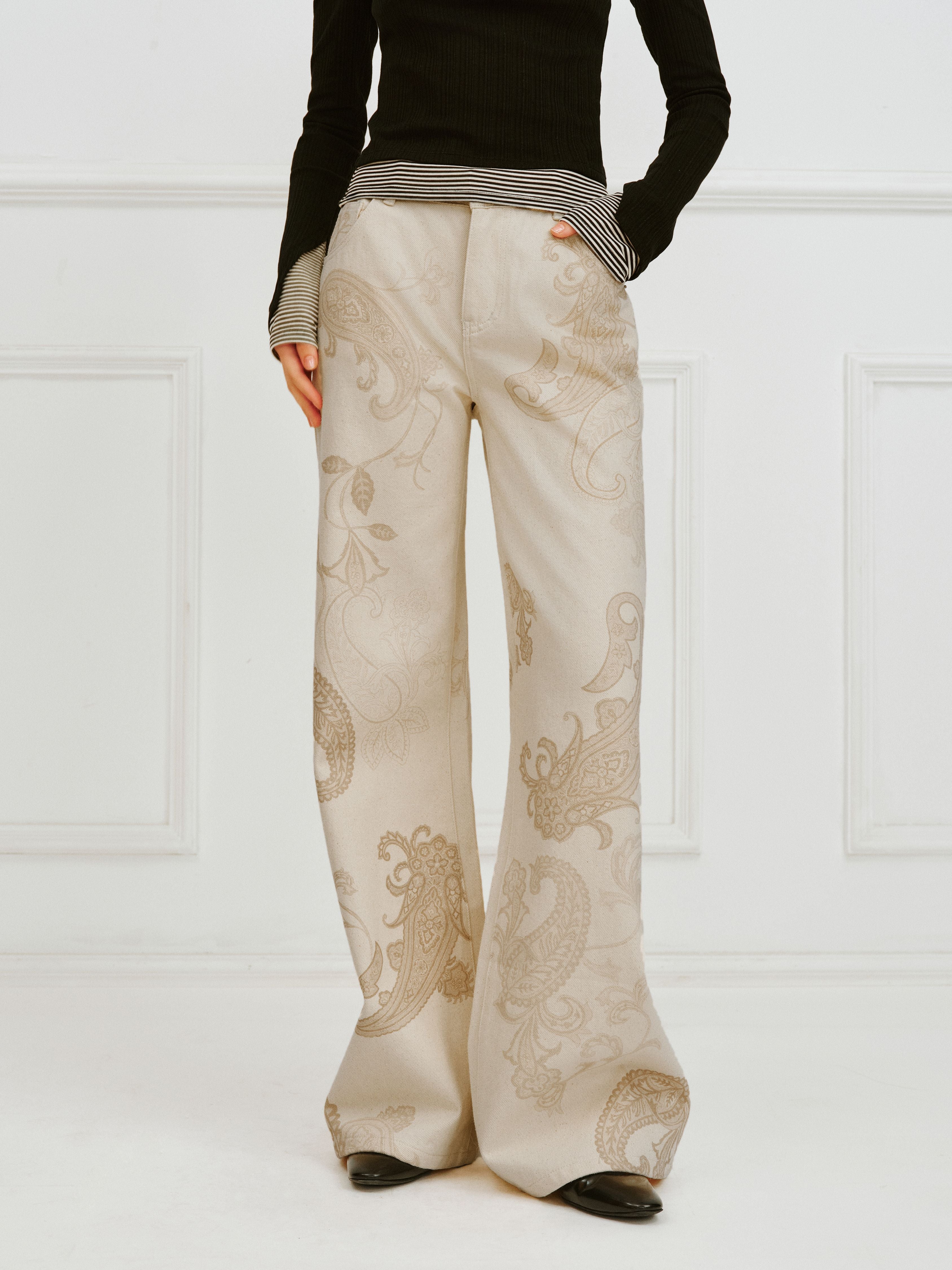 Printed Wide Leg Jeans