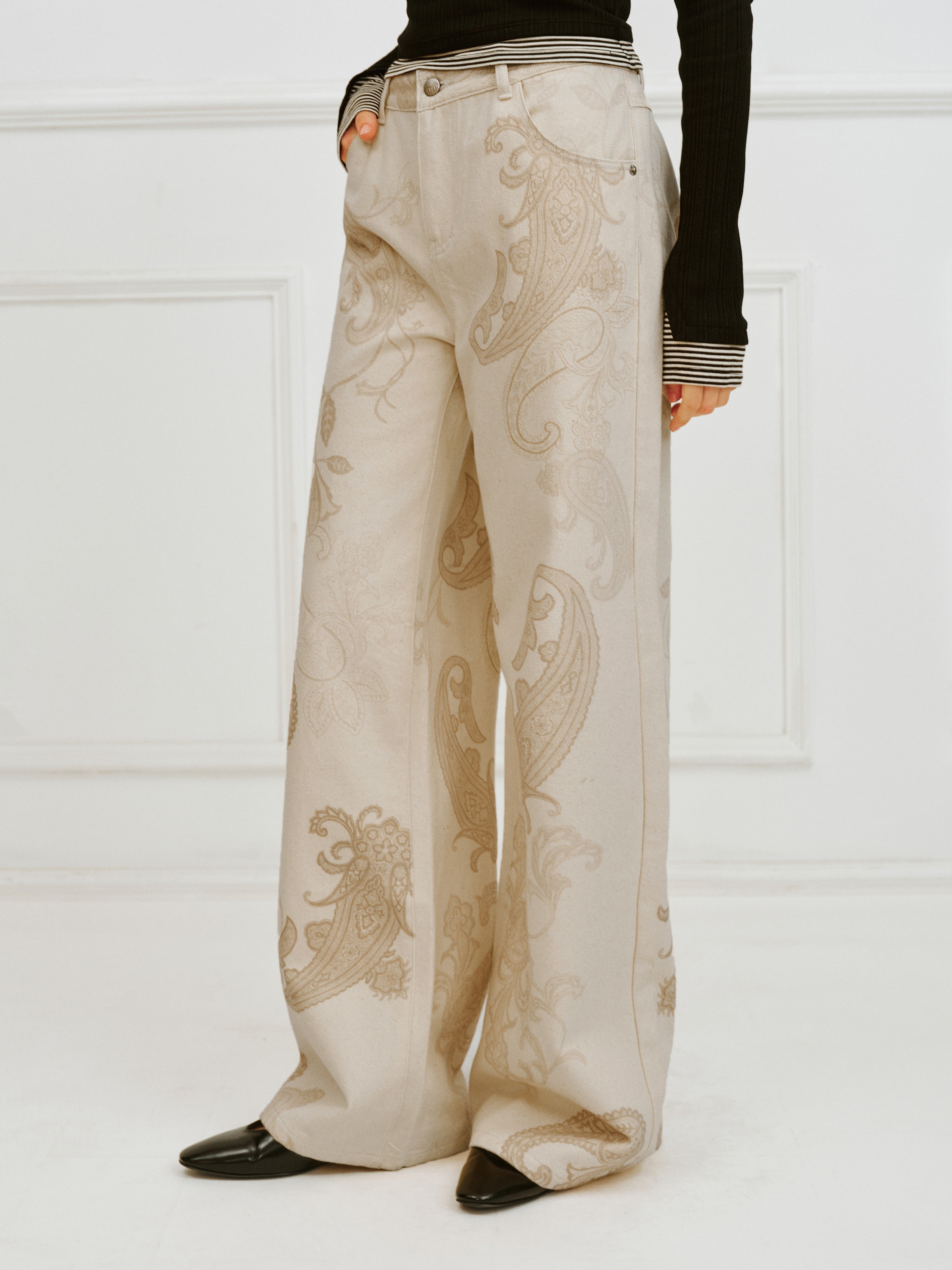 Printed Wide Leg Jeans