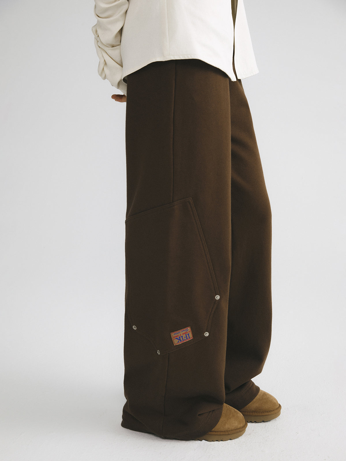 symmetric Pocket Baggy Cargo Sweatpants