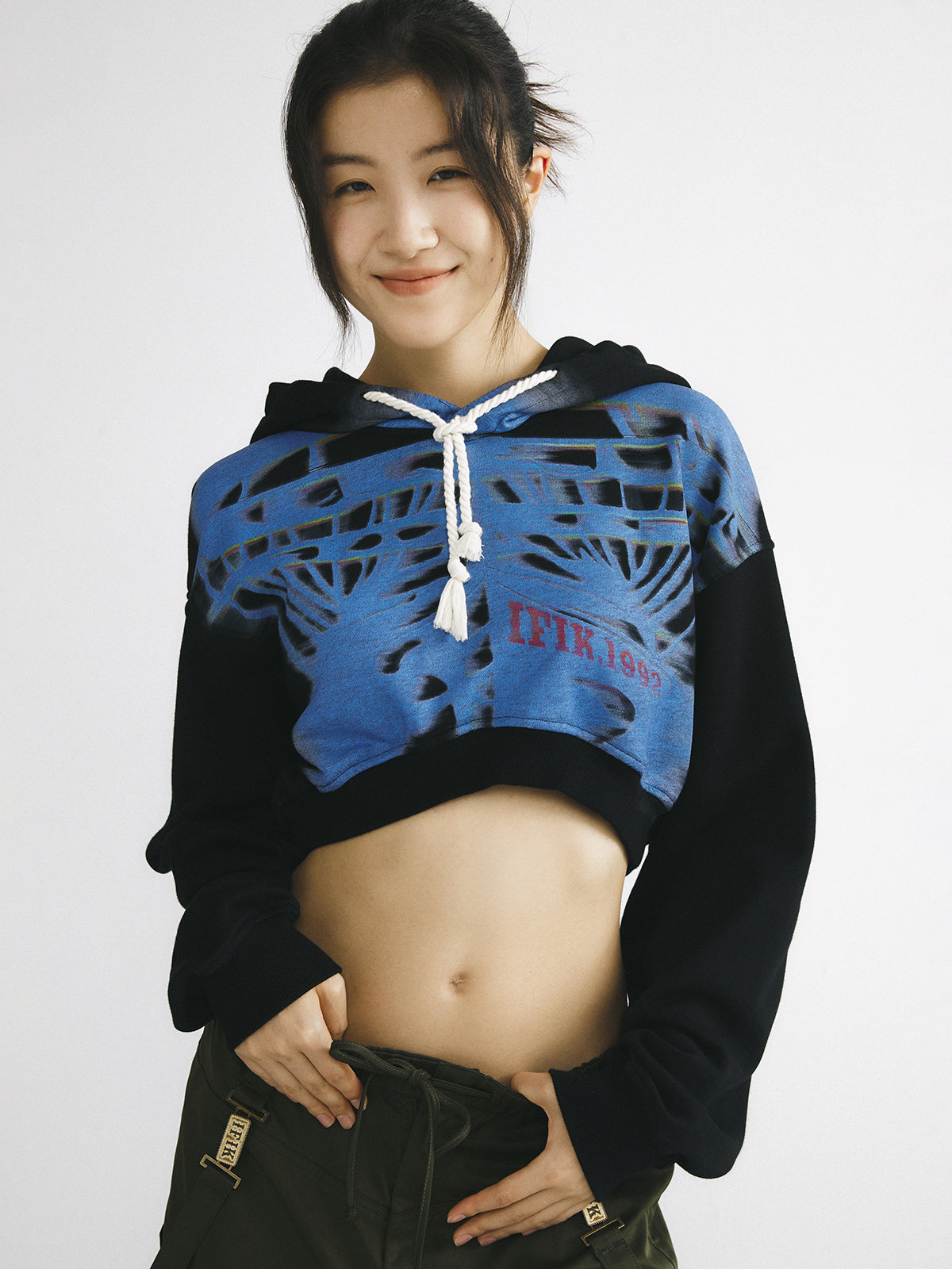 IFIK Crop Hoodie