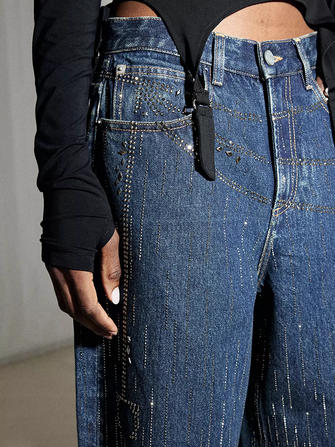 "Falling Chain" Gradient Wash Jeans