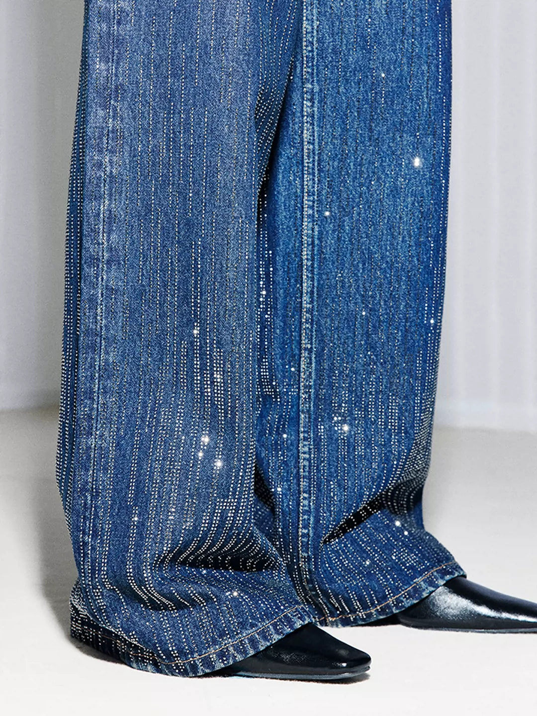 "Falling Chain" Gradient Wash Jeans