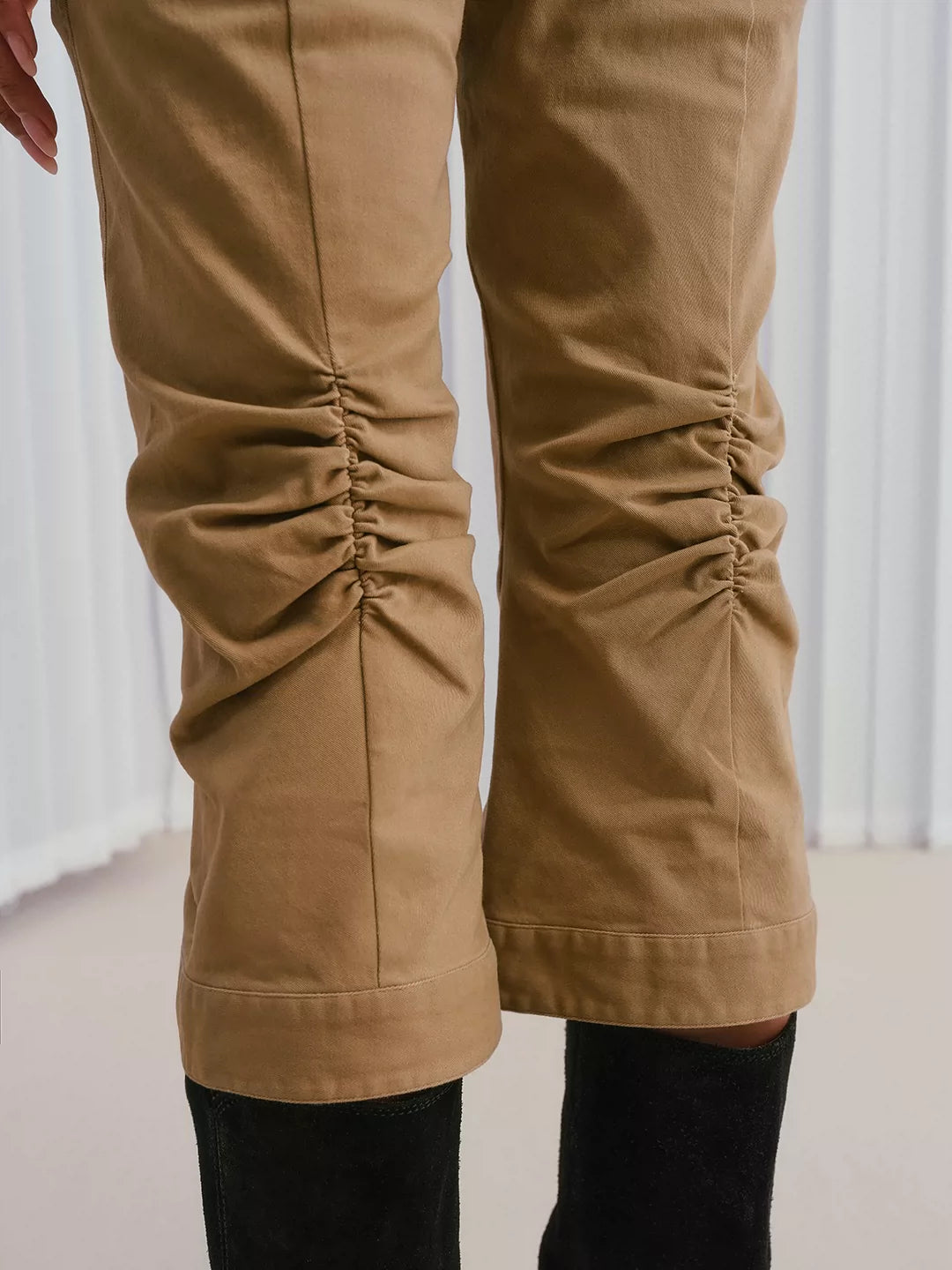Ruched Khaki Cropped Cargo Pants