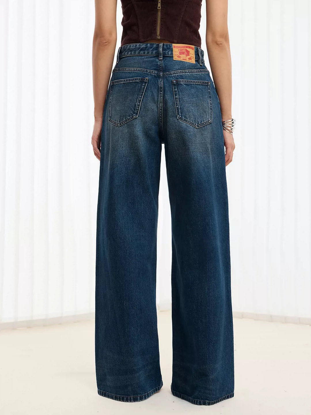 Nevada Wash Vintage Straight Jeans