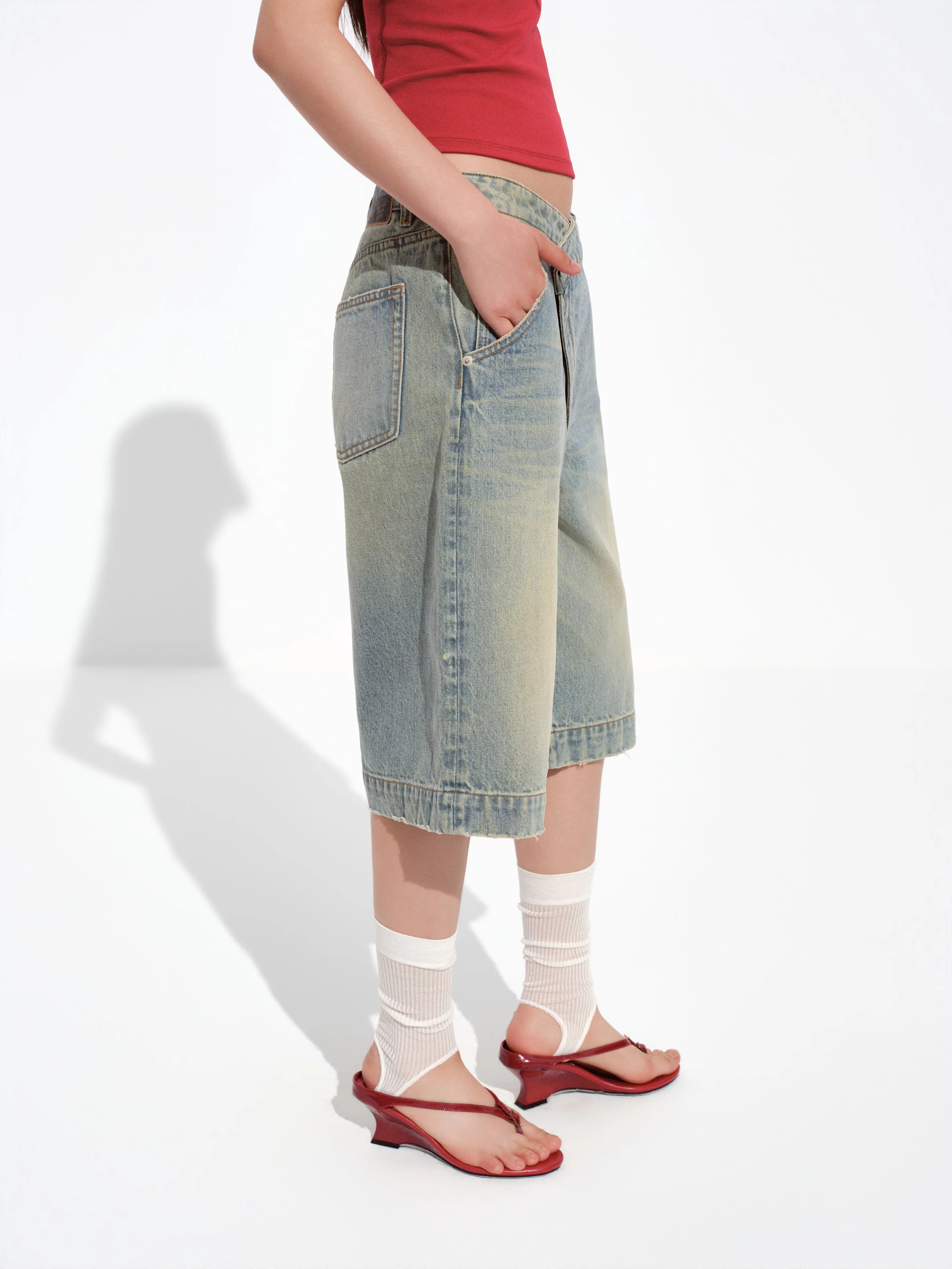 Asymmetric Waistband Mud-Wash Denim Jorts
