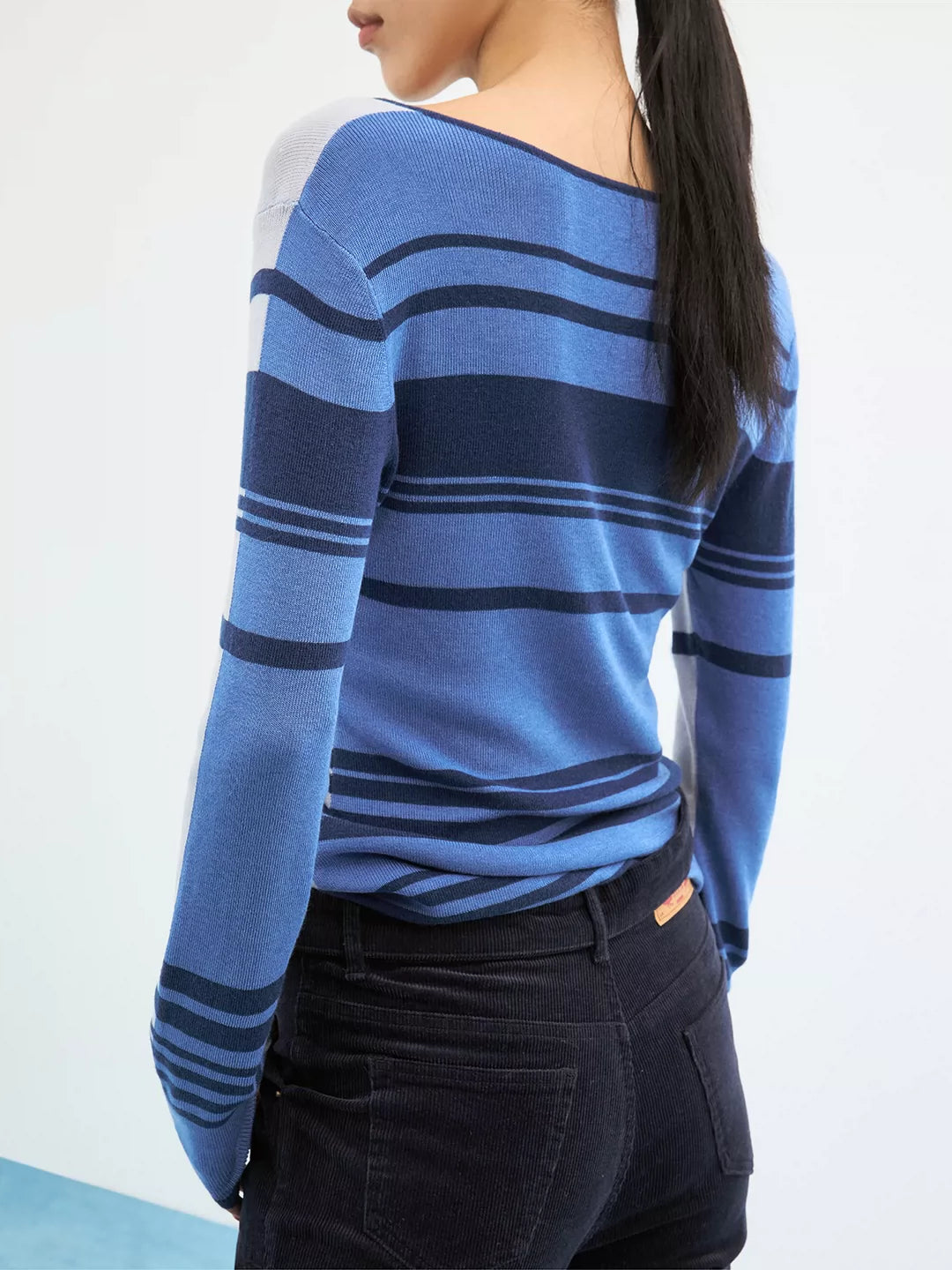 IFIKNOW Paneled Contrast-Stripe Lyocell-Wool Top