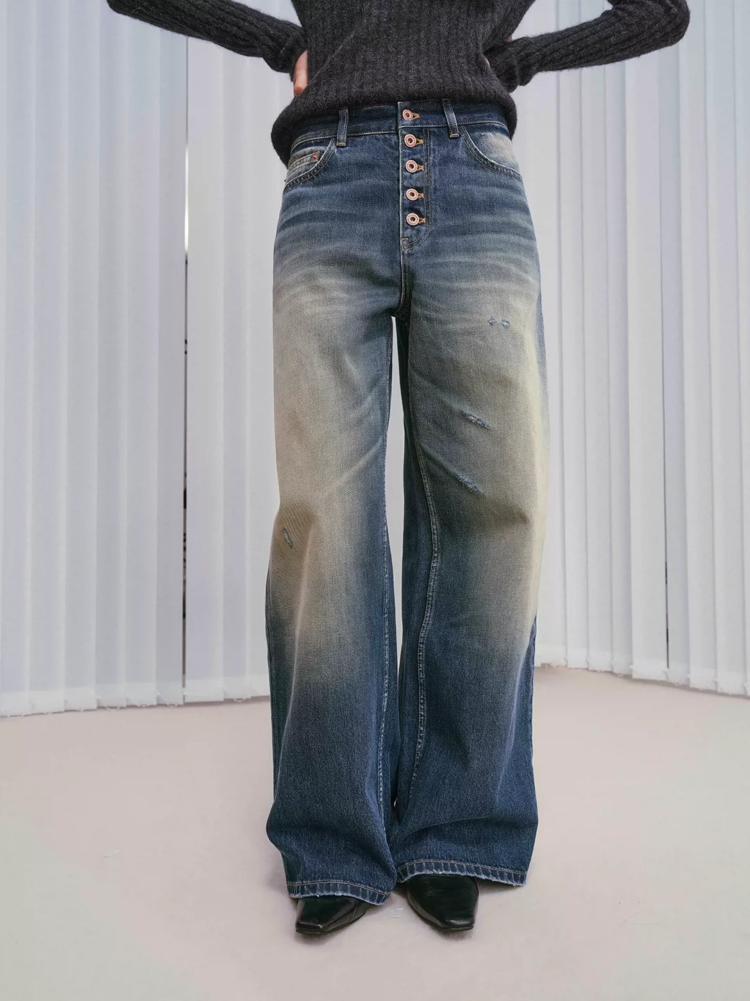 Premium Mud-Wash Wide-Leg Jeans
