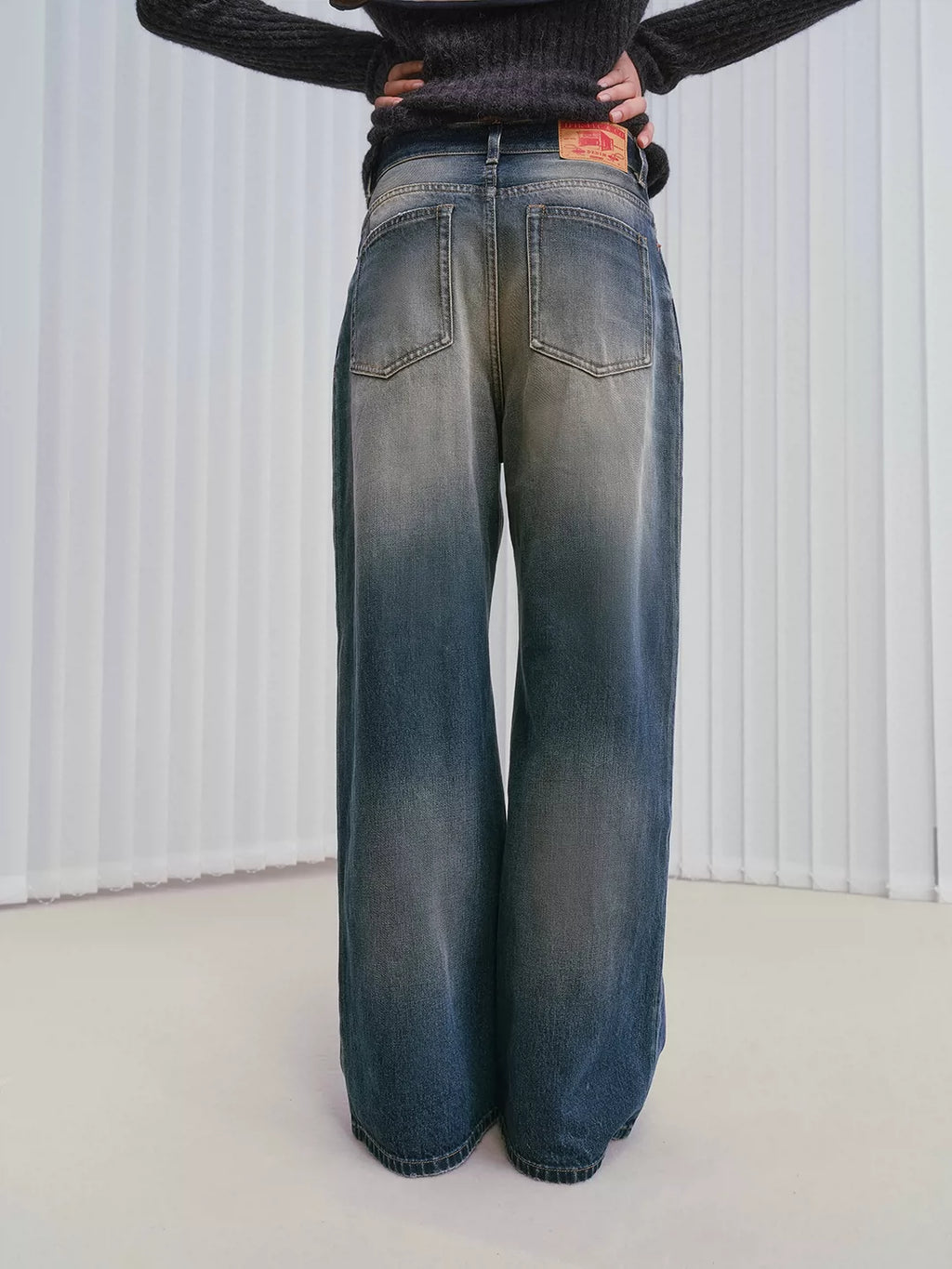 Premium Mud-Wash Wide-Leg Jeans