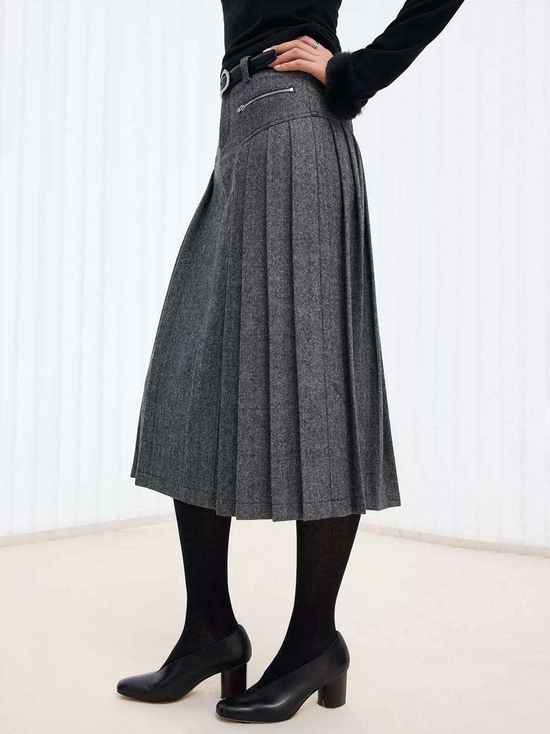 IFIKNOW Wool-Blend Pleated Maxi Skirt