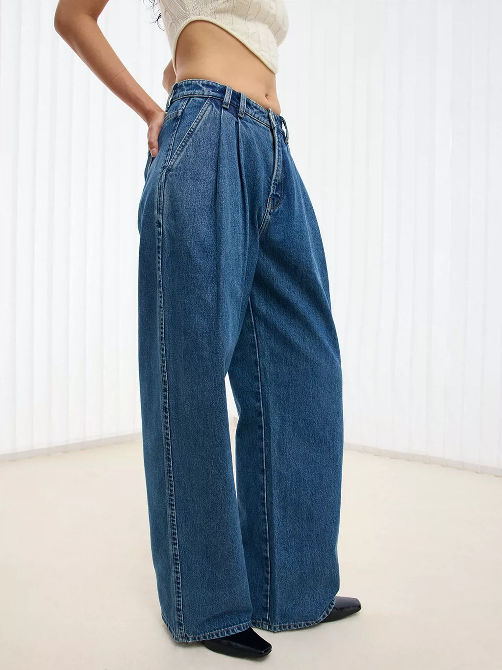 Snow-Wash Relaxed Jeans