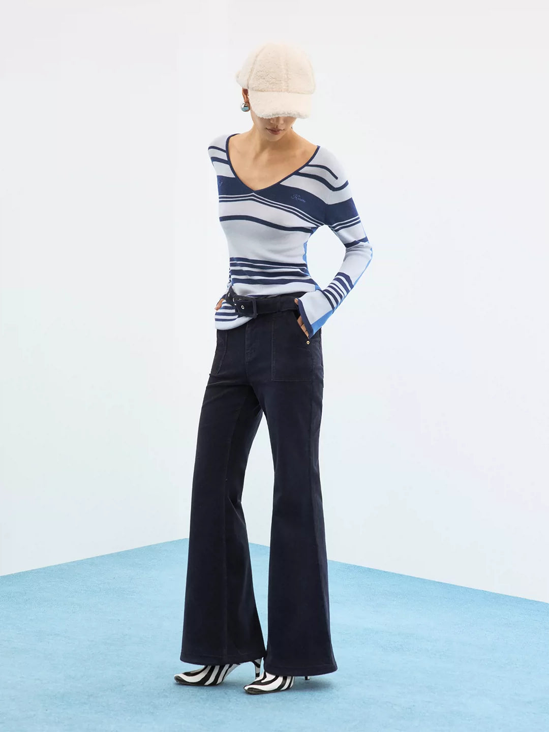 IFIKNOW Paneled Contrast-Stripe Lyocell-Wool Top