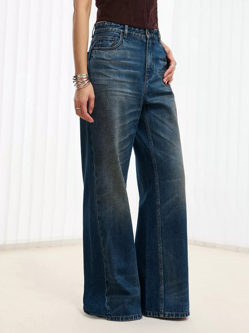 Nevada Wash Vintage Straight Jeans